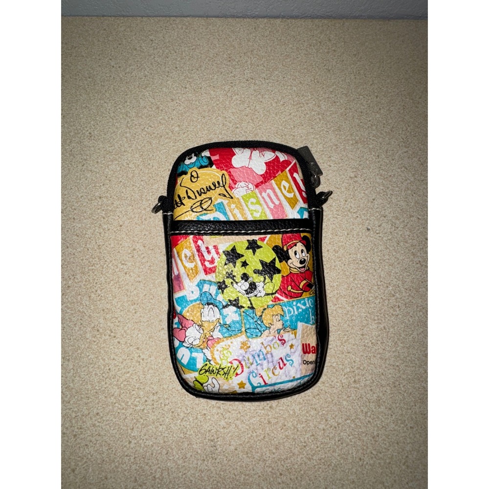Disneyland‎ Parks Collage Crossbody Phone Bag